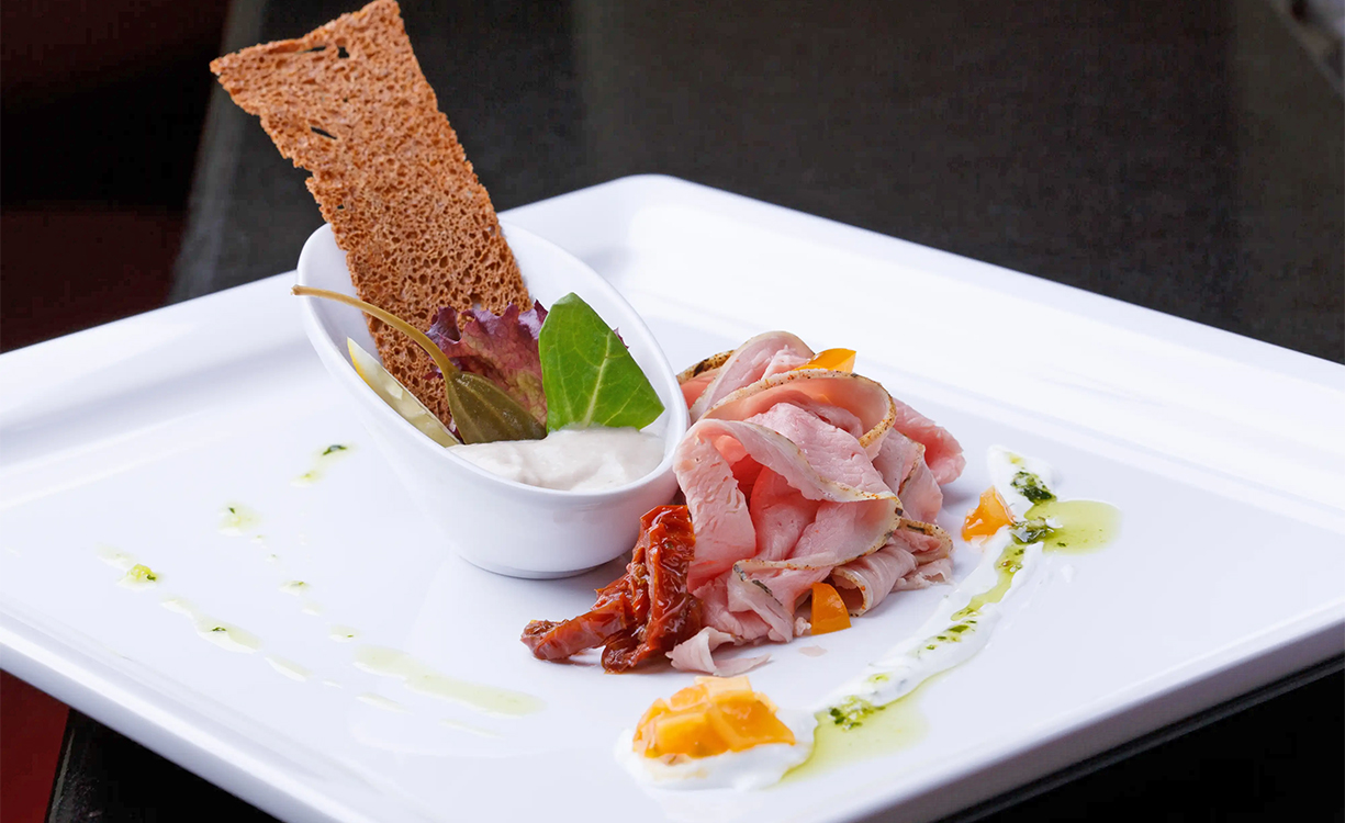 Pobyt Wellness w Grandhotelu Nabokov w Mariańskich Łaźniach: obiadokolacja, wellness i zabiegi