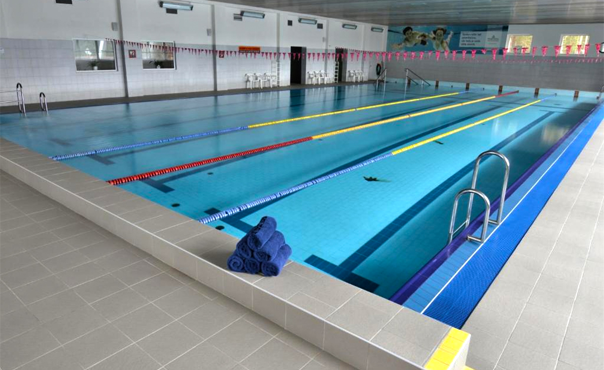 Hotel Srní: Komfortable Unterkunft im Böhmerwald für Touristen, Familien und Erholungssuchende.