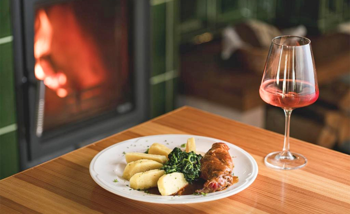 Hotel Skalní Mlýn Adršpach | stylové ubytování u skal