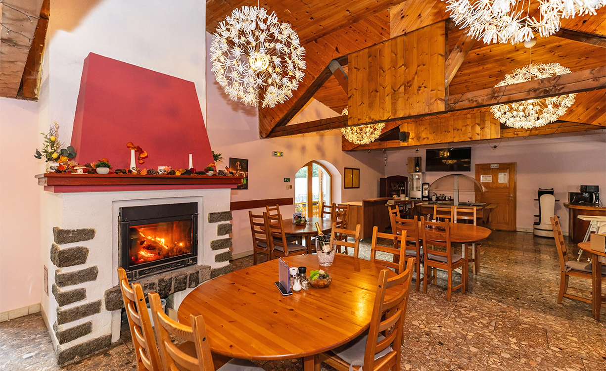 Accommodation Špindlerův Mlýn with wellness | Hotel Lesana with half board