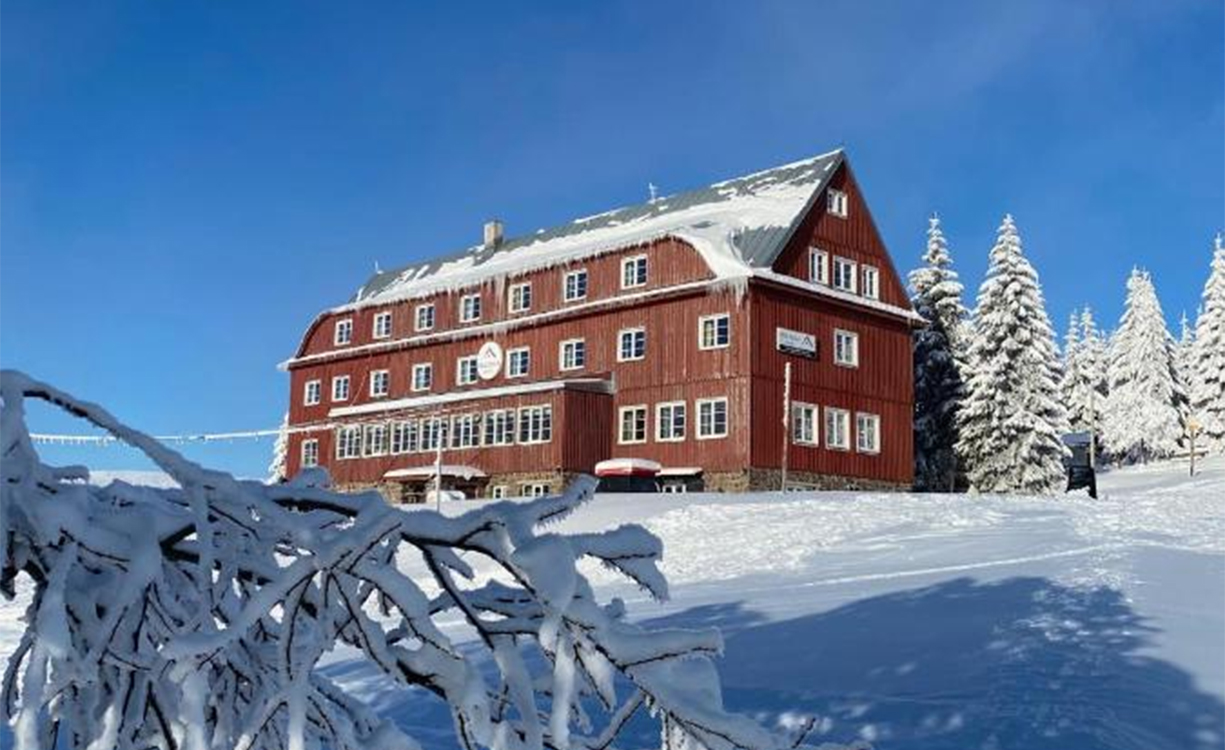 Mountain hotel Pražská bouda